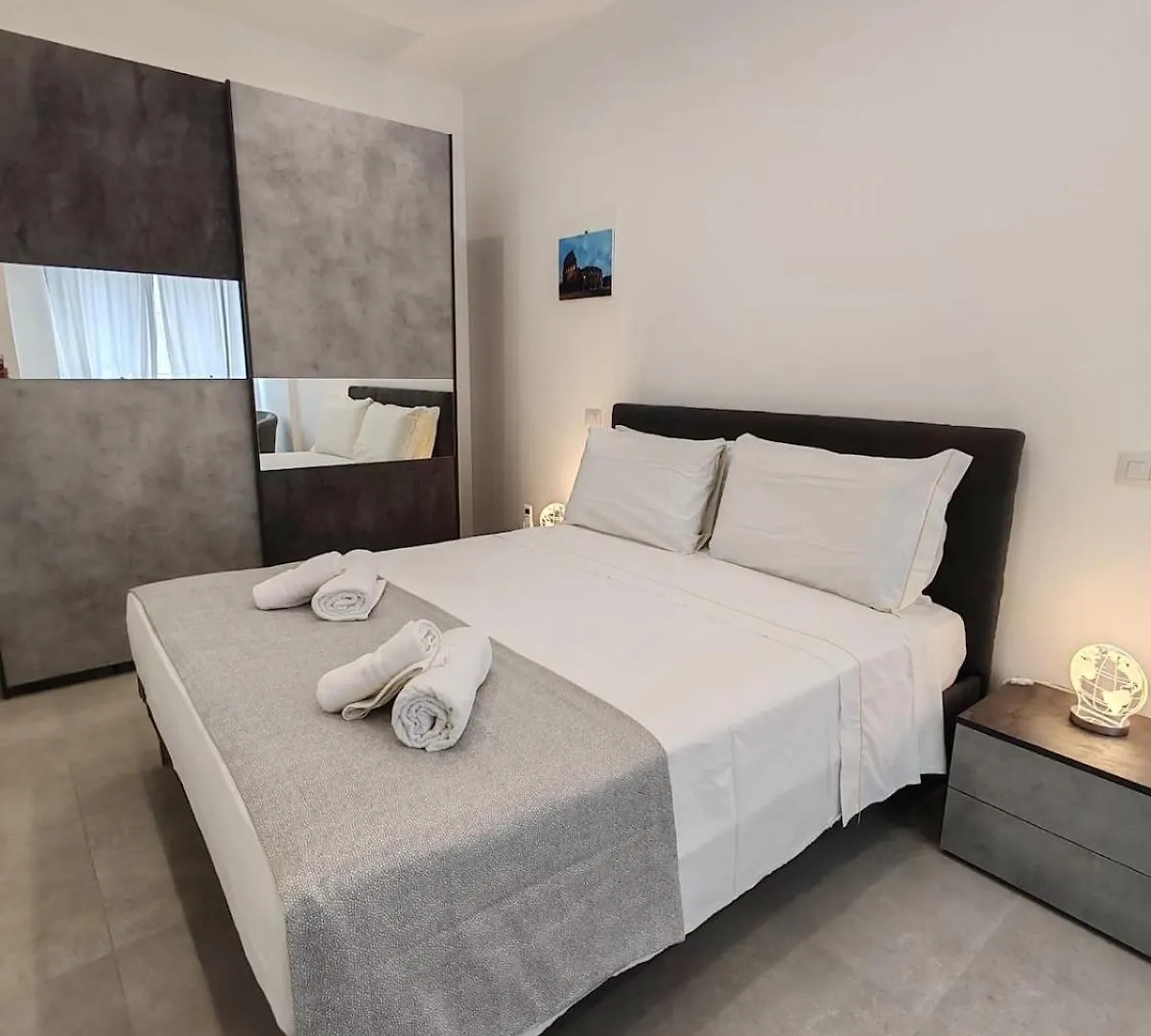 Apartamento Emam Al Centro 150Mt Dal Mare E La Metro A2 Passi Lido di Ostia