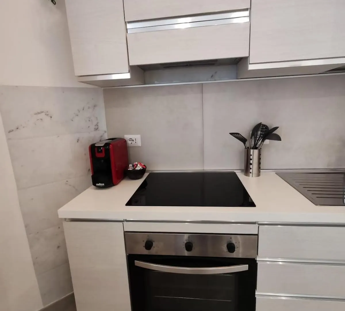 Emam Al Centro 150Mt Dal Mare E La Metro A2 Passi Apartment Lido di Ostia